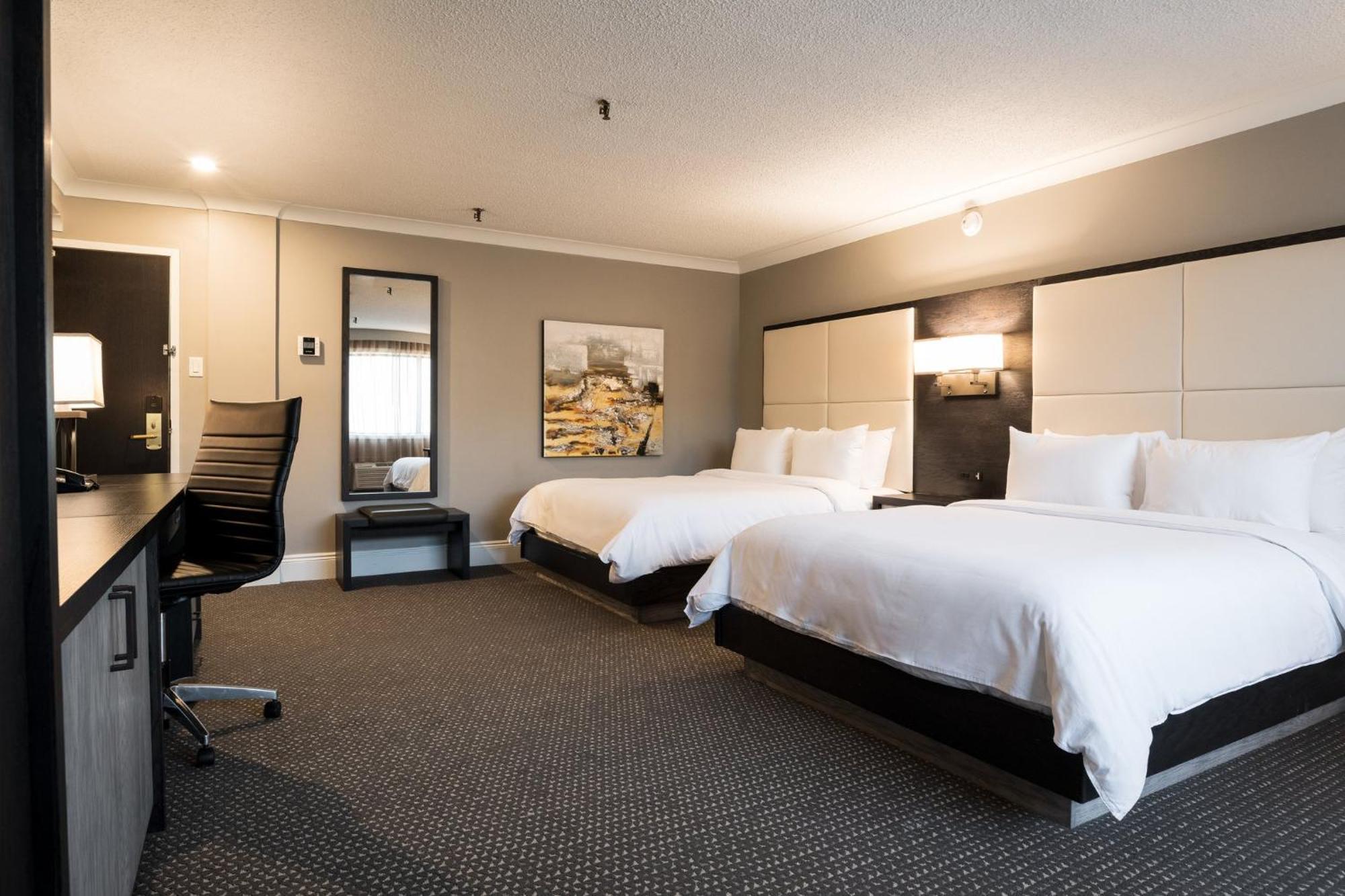 Crowne Plaza Hotel Moncton Downtown By Ihg Exteriör bild